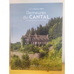 Livre Demeures du Cantal